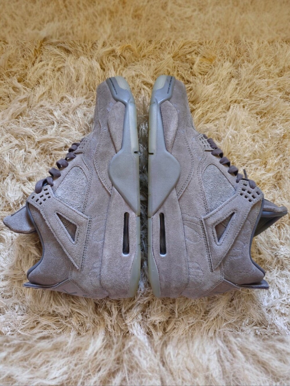 KAWS Air Jordan 4 Retro Cool Grey Mens Size 12 930155-003